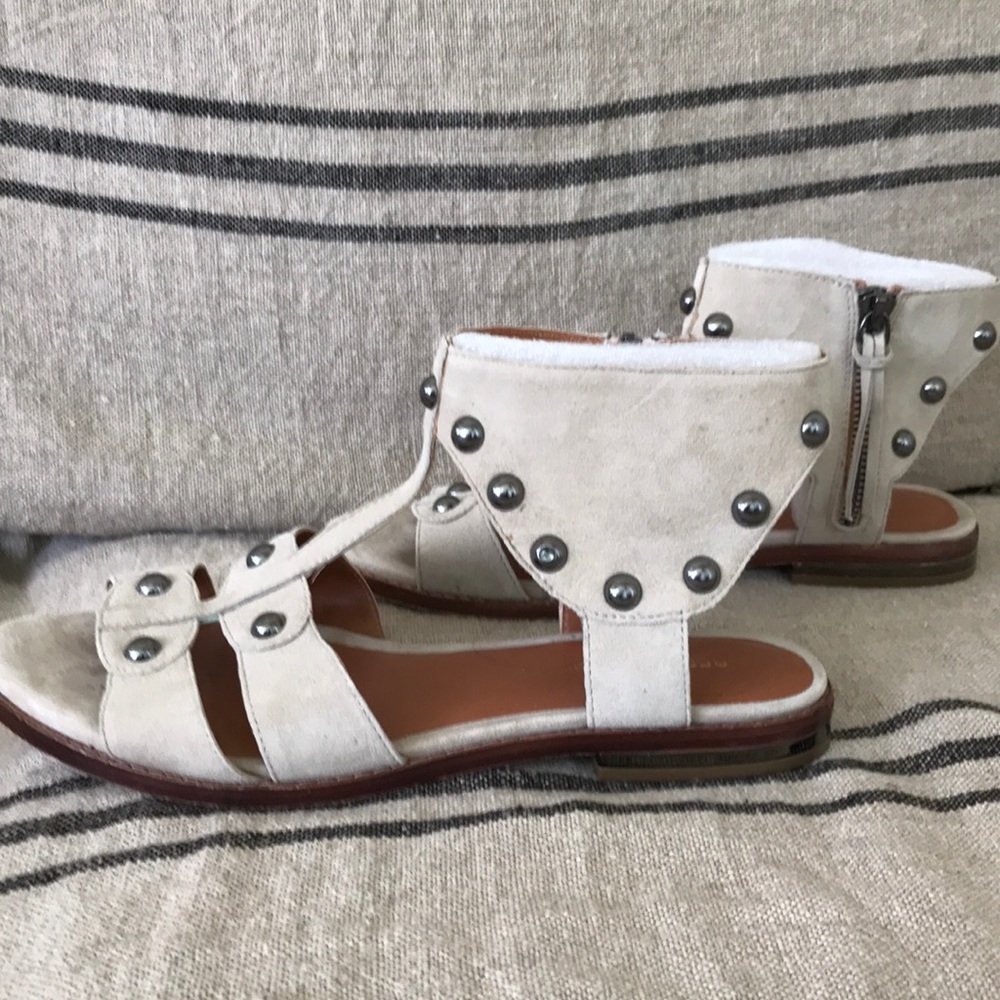 Rebecca Minkoff cream studded sandal size8